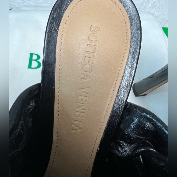 Bottega Veneta Ladies Intrecciato Board Weave Sandals - Picture 3 of 14